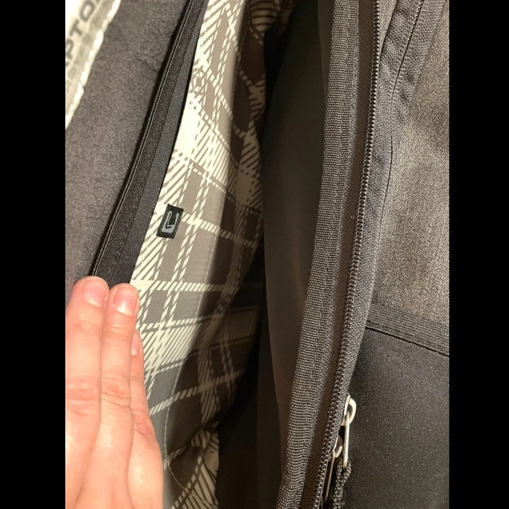 OGIO Black Airflow Performance Backpack w/ Laptop Protective Compartment Pocket